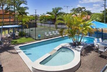 Raceways Motel