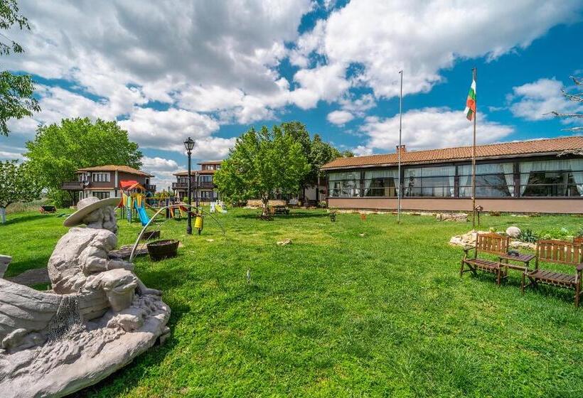 Курорт Complex Zlatnata Ribka