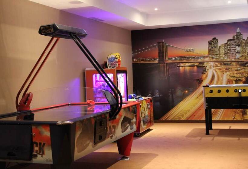 استراحتگاه Park Hotel And Spa Vella Hills