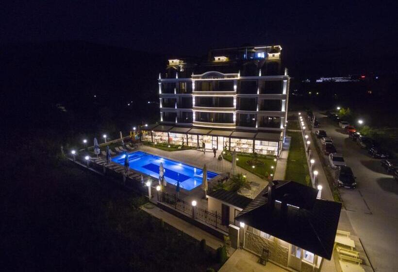 Sunny Castle Hotel   All Inclusive And Free Parking