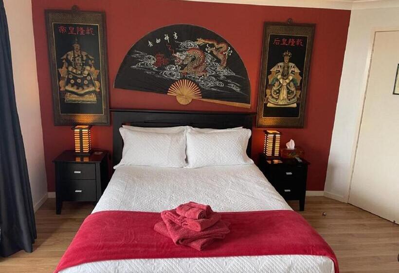 Tambaridge Bed & Breakfast