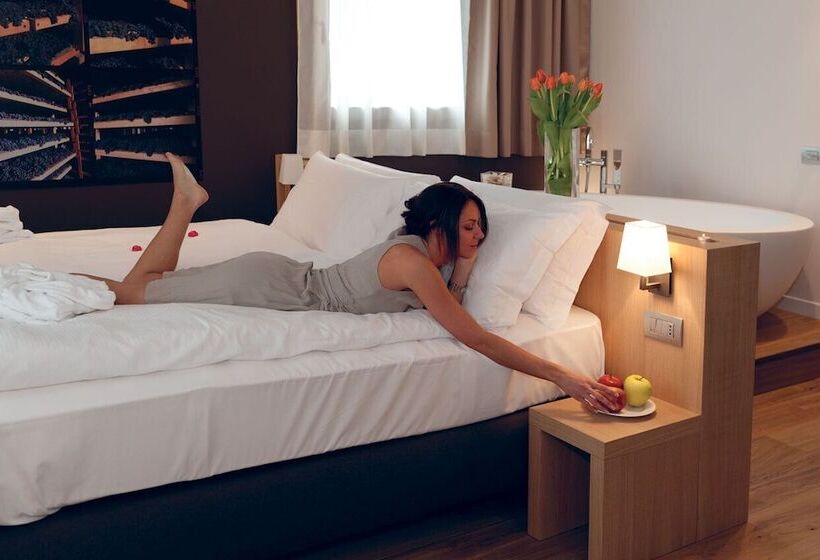 Wine Hotel Retici Balzi