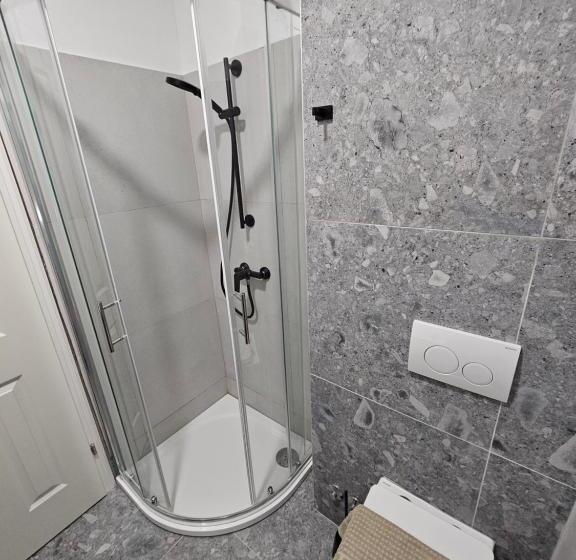 تختخواب و صبحانه Villa Gaj