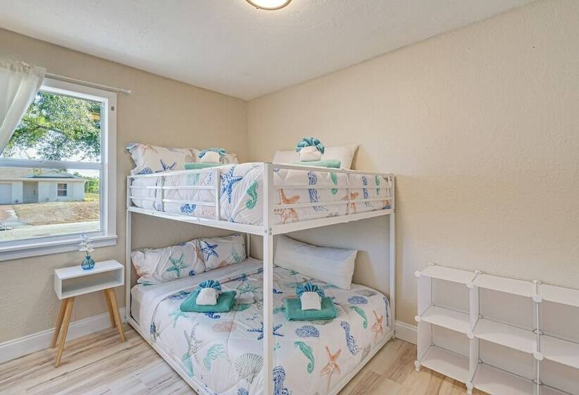 Chic Port Charlotte Home ~ 9 Mi To Englewood Beach