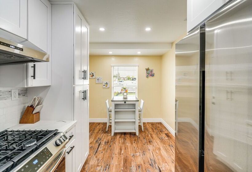 Del Rey Oaks Vacation Home W/ Mini Golf Course!