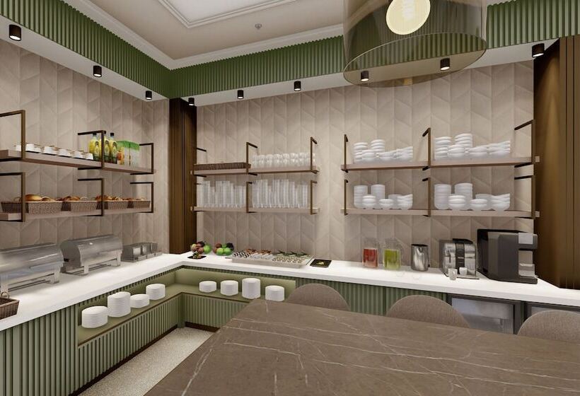 هتل Courtyard By Marriott Milano Linate