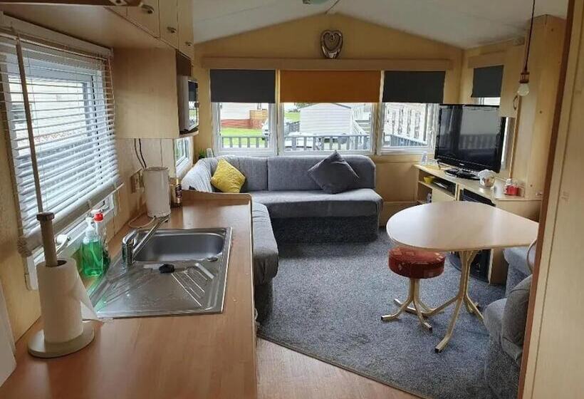 فندق Lochside Retreat At Three Lochs Holiday Park