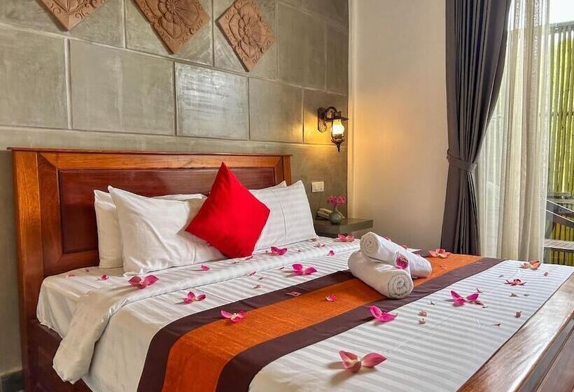 هتل The Palmery Boutique & Spa