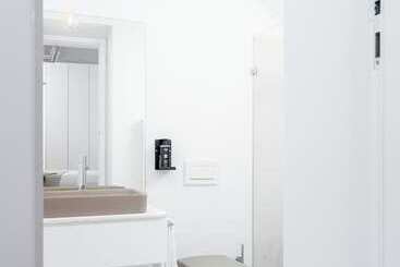 Limehome Evora Rua De Machede 61