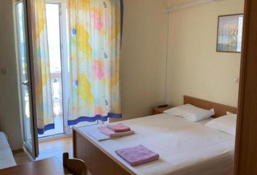 펜션 Apartments Ata