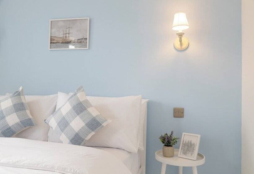اقامتگاه Charming Frome Retreat With 4 Bedrooms