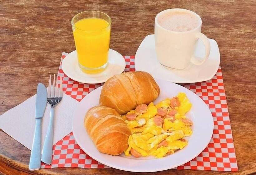 استراحتگاه Tambo Inti Hosteria