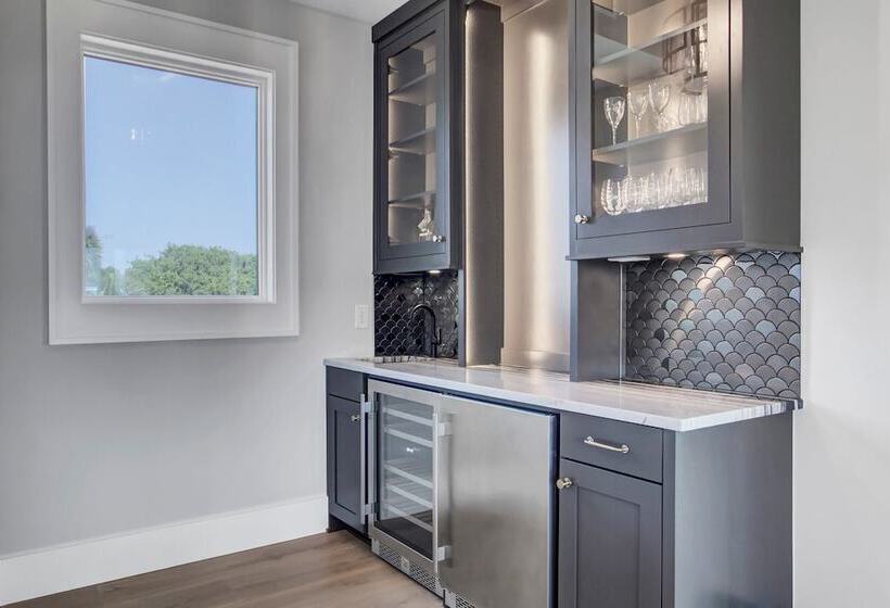 3 47th Avenue By Avantstay Oceanfront + Private Pool + View