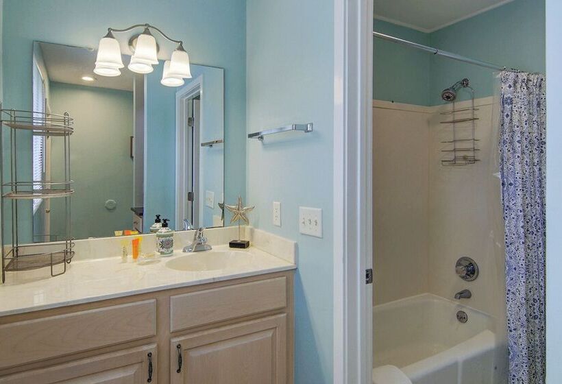 36 Lagoon Villa By Avantstay Fishing Dock, Views