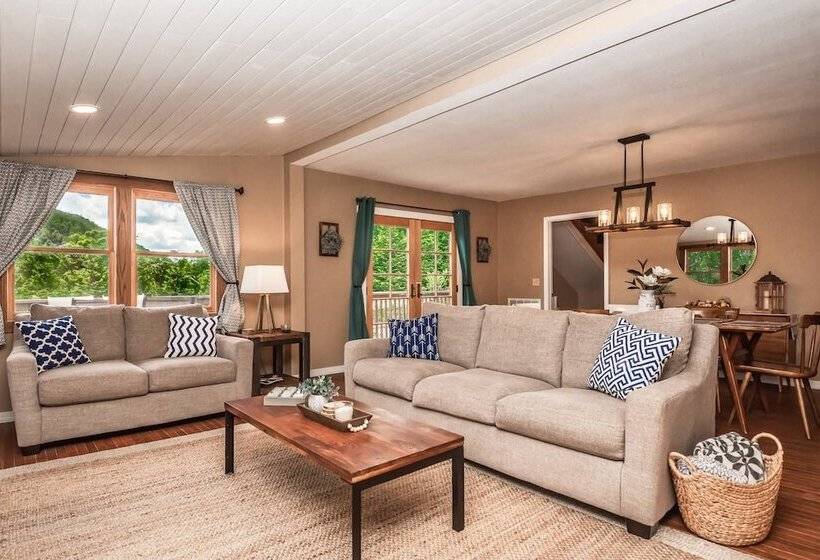 Hickory Nut Hideaway By Avantstay Mountain Views