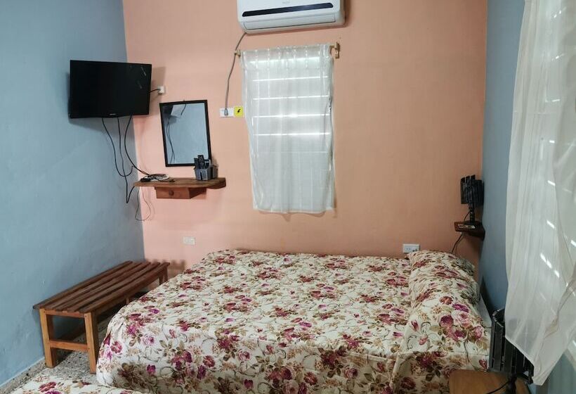 Hostal 121 Soroa