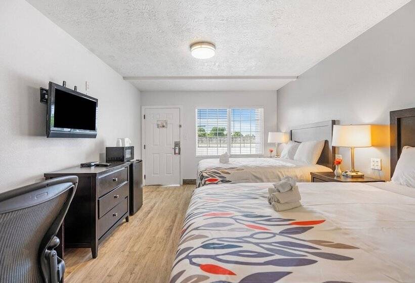 هتل Budgetel Inn And Suite