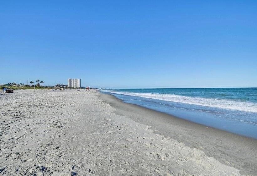 Myrtle Beach  Coastal Cabana  W/ Resort Amenities!