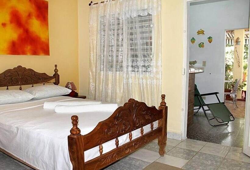 پانسیون Hostal Doña Miñe Trinidad