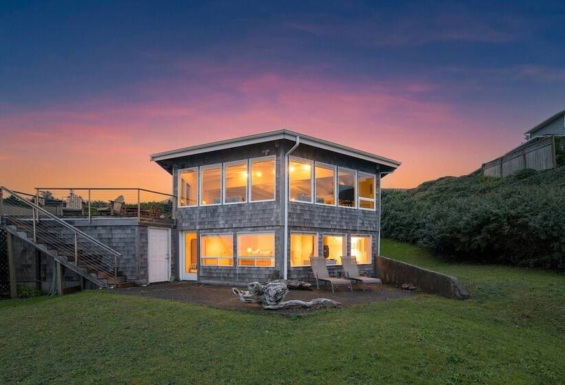 Sanctuary By The Sea By Avantstay Waterfront + Views