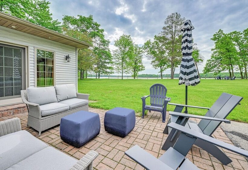 Wisconsin Home W/ Dock On Lake Arbutus!