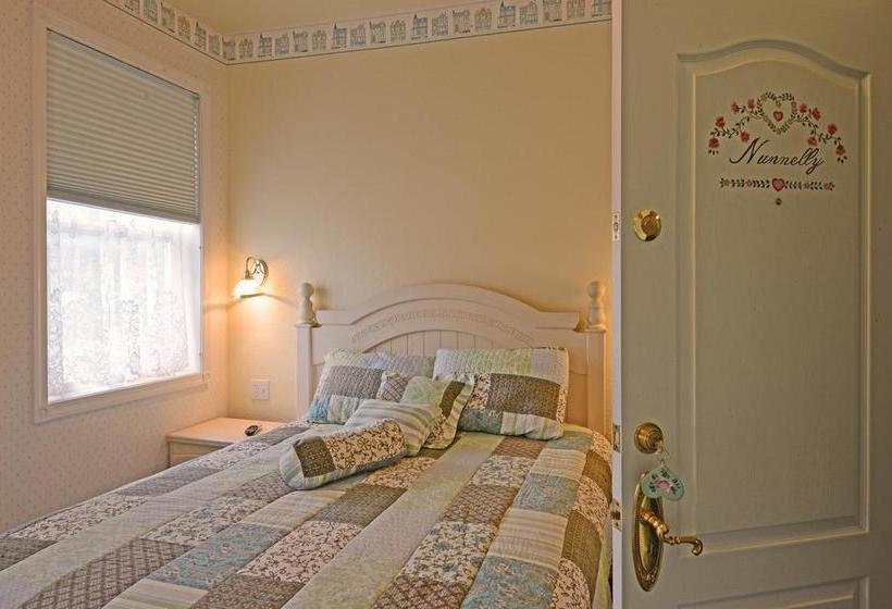 مبيت وإفطار All Aboard Cafe And Inn