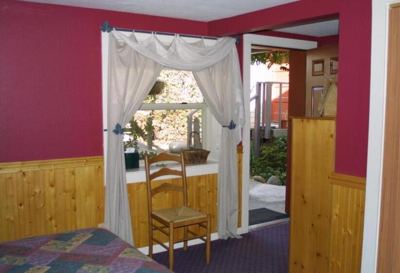 تختخواب و صبحانه Arden Forest Inn
