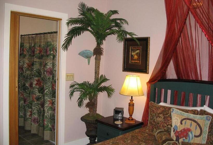 تختخواب و صبحانه Arden Forest Inn