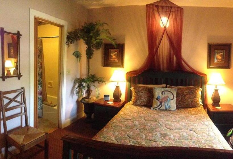 تختخواب و صبحانه Arden Forest Inn