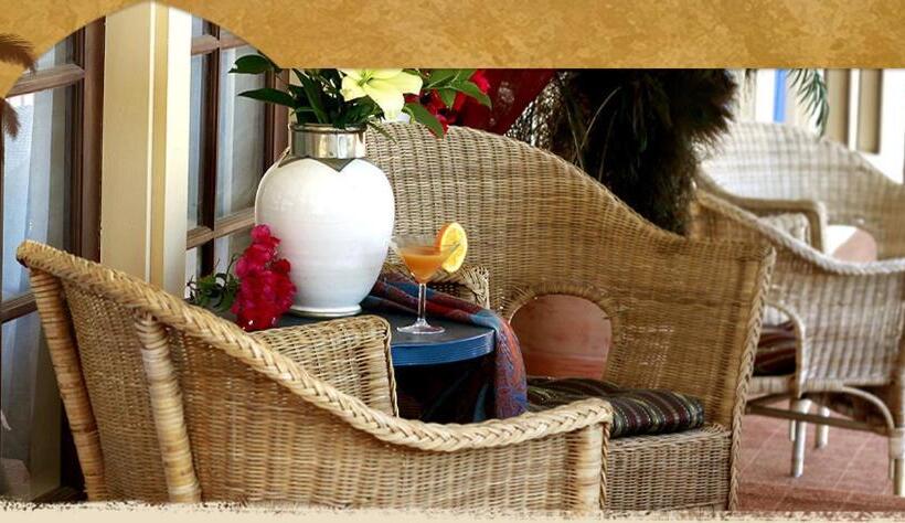 تختخواب و صبحانه El Morocco Inn & Spa