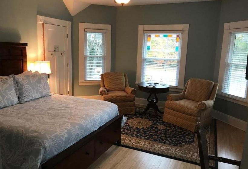 Greenway House Bed And Breakfast