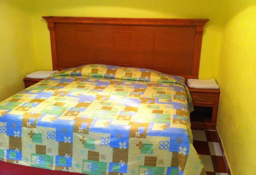 فندق Posada Castillo Panteon Ingles