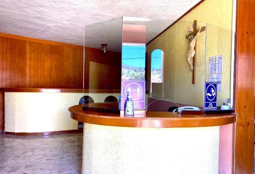 فندق Posada Castillo