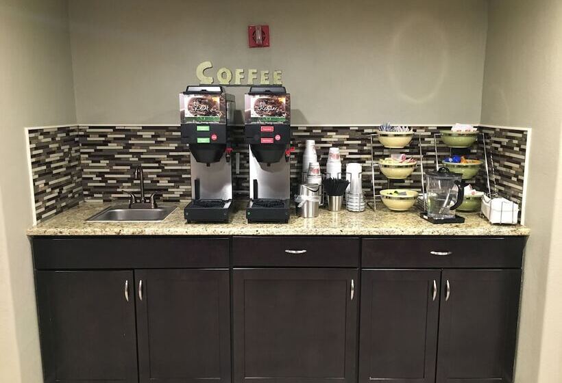 فندق Quality Inn & Suites