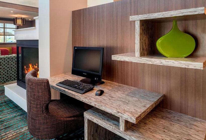 בית מלון כפרי Residence Inn By Marriott Wheeling/st. Clairsville