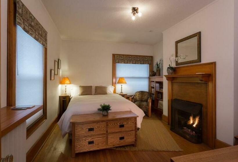 هتل Stewart Inn