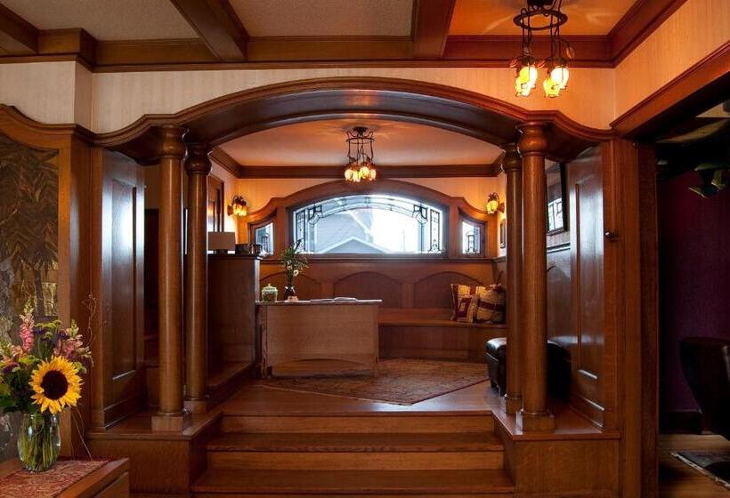 هتل Stewart Inn