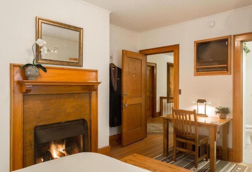 هتل Stewart Inn