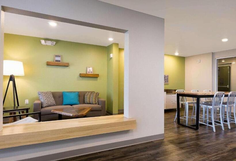 هتل Woodspring Suites Houston Iah Airport