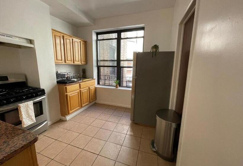 هاستل Comfy Guest House By Columbus Circle