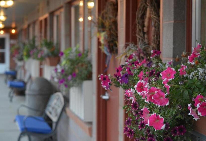 Lariat Motel