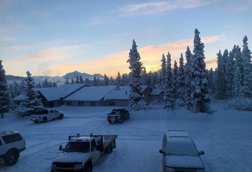 מוטל Aurora Denali Lodge