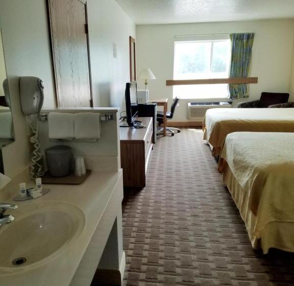 فندق على الطريق Inn Of The Pines