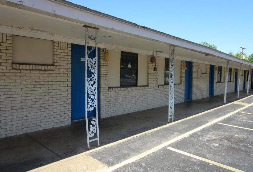 فندق على الطريق Relax Inn Tyler