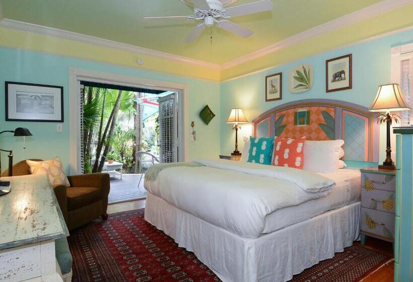 Pineapple Point Guesthouse & Resort   Gay Men S Resort