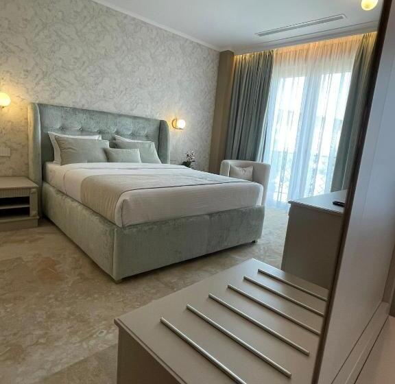 هتل Boutique Balș