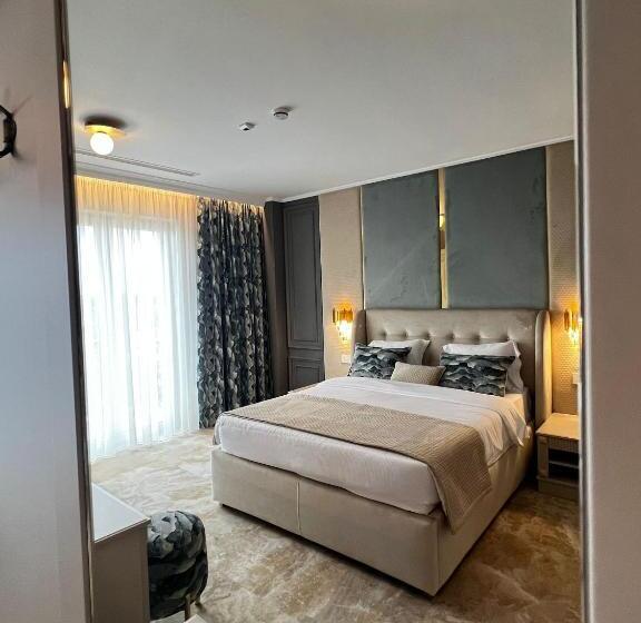 هتل Boutique Balș