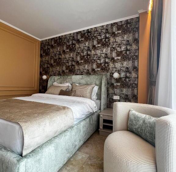 هتل Boutique Balș