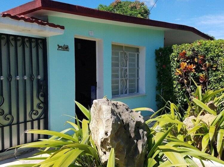 Hostal Los Jasmines