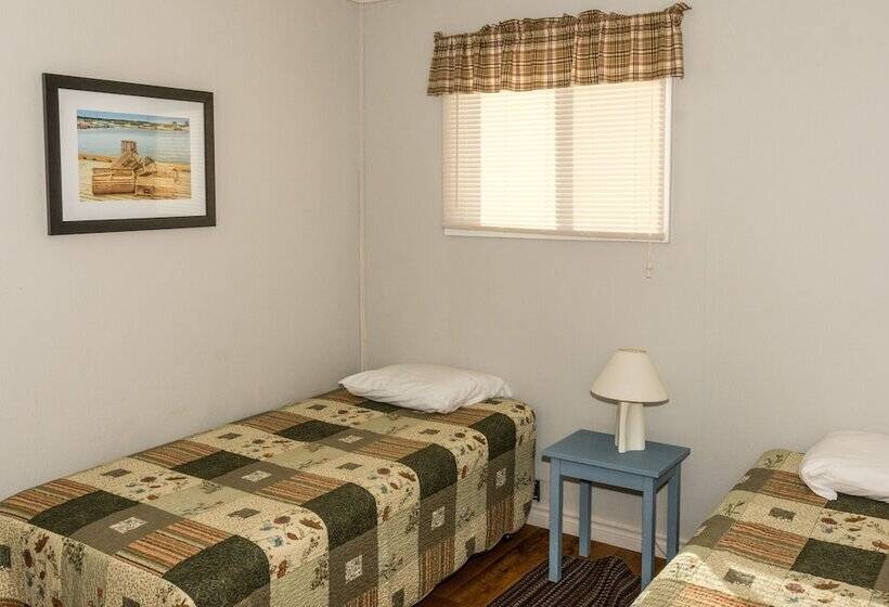 Jake & Jos Cottages